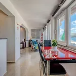 Marin,seaview,terrace Massage Hot Tube,grill Place,parking Apartment *