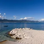 Marin,seaview,terrace Massage Hot Tube,grill Place,parking Apartment Trogir