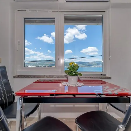House Marin With 2 10 M From Sea Trogir