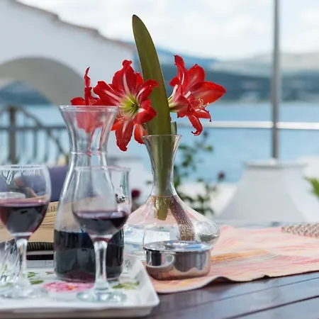 House Marin With 2 10 M From Sea Apartment Trogir