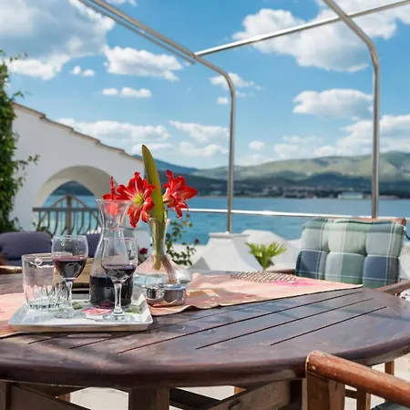 Apartment House Marin With 2 10 M From Sea Trogir