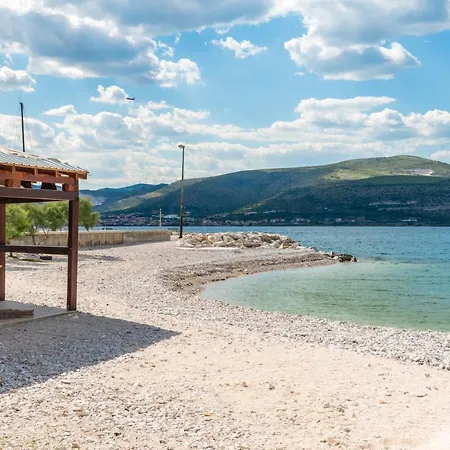 House Marin With 2 10 M From Sea Trogir