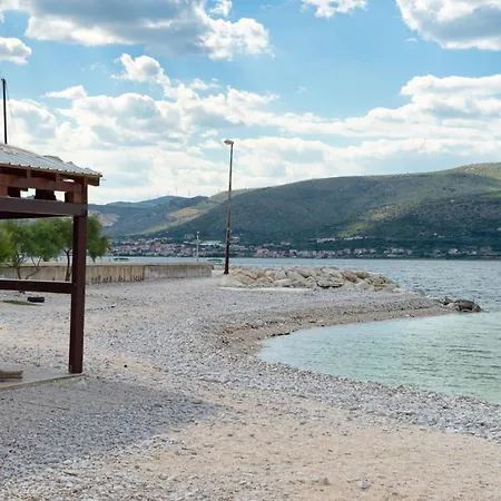 House Marin With 2 10 M From Sea