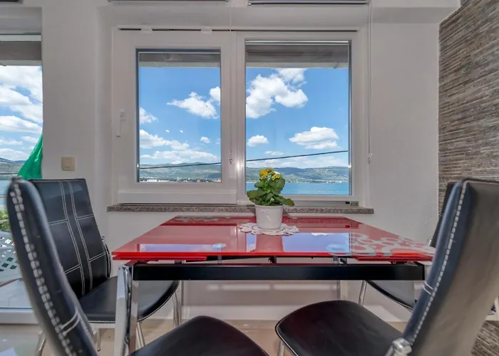 Marin,seaview,terrace With Massage Hot Tube,grill Place,parking Trogir