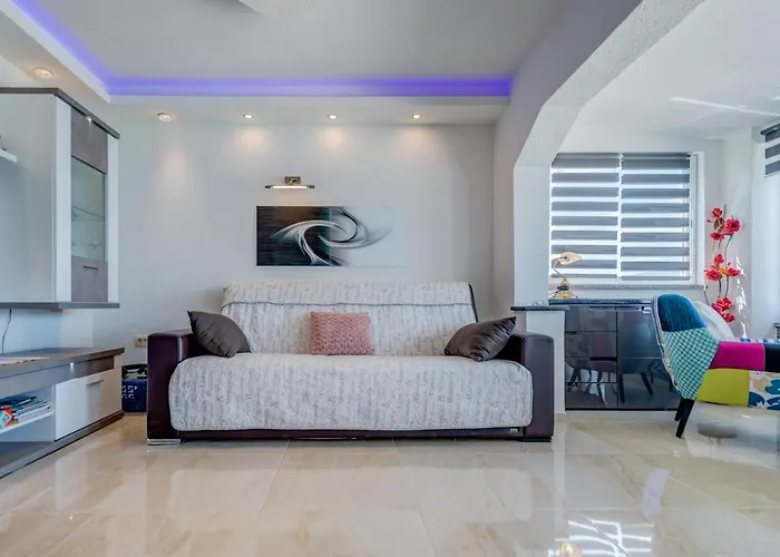 Apartment Marin,seaview,terrace With Massage Hot Tube,grill Place,parking *