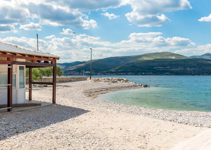 Marin,seaview,terrace With Massage Hot Tube,grill Place,parking Trogir