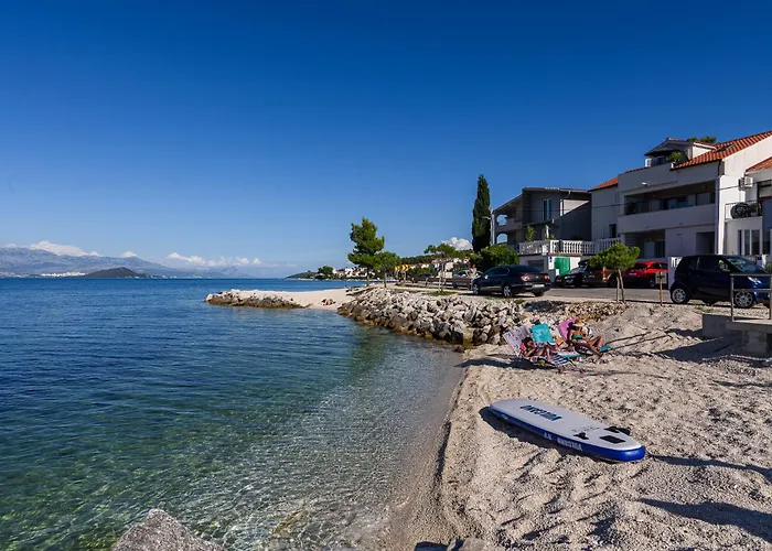 Marin,seaview,terrace With Massage Hot Tube,grill Place,parking شقة