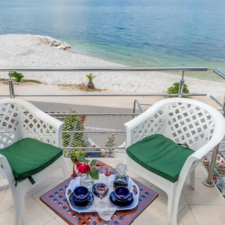 Marin,seaview,terrace Massage Hot Tube,grill Place,parking Apartman Trogir